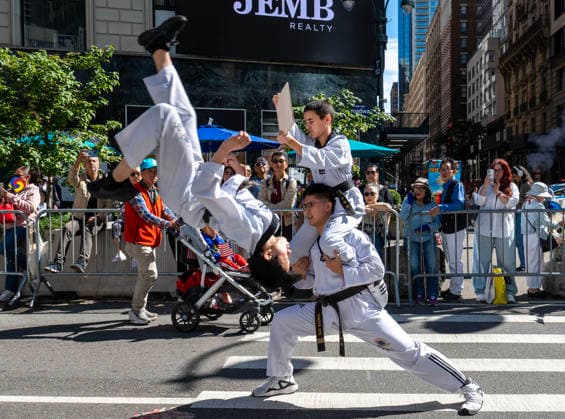 October 3, 2026, New York, New York, USA: Participants at the 2026 NYC Korean Parade perform karate moves for spectators. New York USA - ZUMAh214 20261003_znp_h214_021 Copyright: xSDxHerzogx