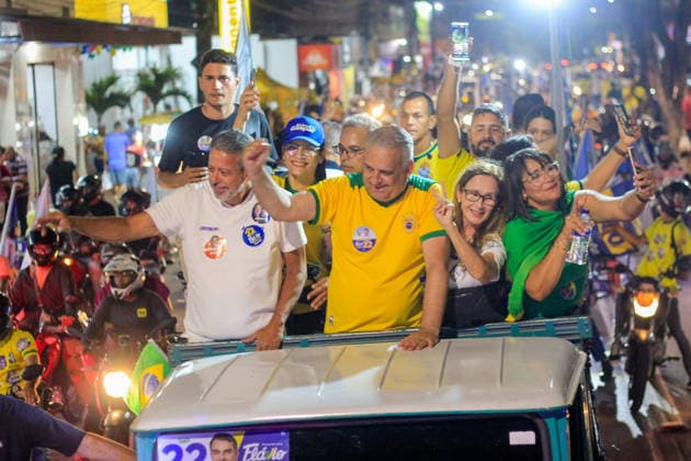 MACEIo, AL - 03.10.2026: CARREATA ALFREDO GASPAR EM MACEIo - Vice-presidential candidate Alfredo Gaspar (PL), after touring the northeast in this last week of campaigning, concluded on Saturday night (3) a large motorcade in Maceio, starting from Benedito Bentes, passing along the coast of the Alagoas capital to the historic neighborhood of Jaragua, accompanied by Senate candidate Arthur Lira (PP) and candidates State Deputy Cabo Bebeto (PL) and Federal Deputy Fabio Costa, a large number of supporters were present in this motorcade x3024525x  GUIDOxJR.