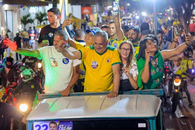 MACEIo, AL - 03.10.2026: CARREATA ALFREDO GASPAR EM MACEIo - Vice-presidential candidate Alfredo Gaspar (PL), after touring the northeast in this last week of campaigning, concluded on Saturday night (3) a large motorcade in Maceio, starting from Benedito Bentes, passing along the coast of the Alagoas capital to the historic neighborhood of Jaragua, accompanied by Senate candidate Arthur Lira (PP) and candidates State Deputy Cabo Bebeto (PL) and Federal Deputy Fabio Costa, a large number of supporters were present in this motorcade x3024526x  GUIDOxJR.