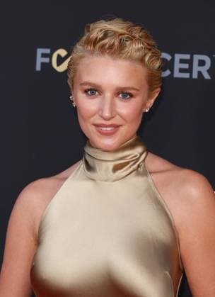 The Barbara Berlanti Heroes Gala Benefitting F Cancer in Los Angeles The Barbara Berlanti Heroes Gala Benefitting F Cancer at The Barker Hangar in Santa Monica, California on 10 3 26. 03 Oct 2026 Pictured: Julia Schlaepfer.  Copyright: xThexMegaxAgencyxRiverx xMEGAx