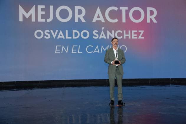 October 4, 2026: TO-45341 & x2013; Mexico City. October 3, 2026. Osvaldo SAnchez wins an Ariel Award at the 68th Ariel Awards ceremony presented by the Mexican Academy of Cinematographic Arts and Sciences (AMACC), held at Churubusco Studios in Mexico City. Clasos.com.mx - ZUMAcs4_ 20261004_faa_cs4_060 Copyright: xMikaxRoblesx