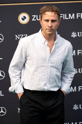 Max Hubacher at the premiere of the film *De Rägebogefisch* at the 22nd Zurich Film Festival at Corso Zurich, October 3, 2026 Foto:xA.xRaemyx xFuturexImagex raegebogefisch_6007