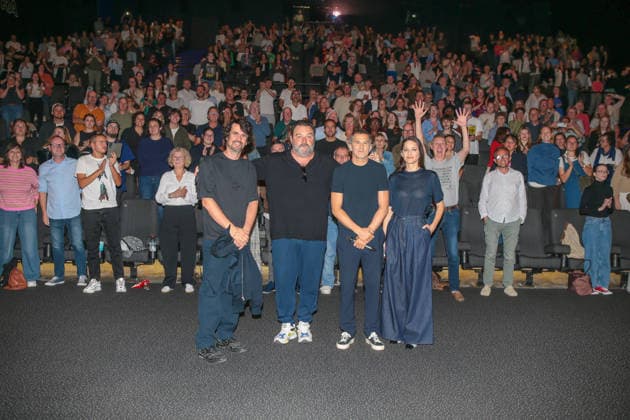 Simon Jacquet, Denis Ménochet, Guillaume Canet, and Marion Cotillard at the premiere of the film *Karma* at the Kinepolis cinema in Lomme, France, on October 3, 2026. Stéphane Vansteenkiste Bestimage Premiere of the film *Karma* at the Kinepolis cinema in Lomme, France, on October 3, 2026 Lomme, unknown Copyright: xVANSTEENKISTExSTEPHANEx xBESTIMAGExVANSTEENKISTExSTEPHANEx xBESTIMAGEx
