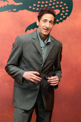 Adrien Brody at the photocall for the Lacoste Women’s Ready-to-Wear Spring Summer 2027 show during Paris Fashion Week (PFW) at Roland Garros in Paris, France, on October 4, 2026. Olivier Borde, bestimage. Photocall at the Lacoste Women’s Ready-to-Wear Spring Summer 2027 show as part of Paris Fashion Week on October 4, 2026, in Paris, France. Paris, France  Copyright: xOLIVIERxBORDEx xBESTIMAGExOLIVIERxBORDEx xBESTIMAGEx