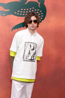 Lennon Gallagher at the photocall for the Lacoste Women’s Ready-to-Wear Spring Summer 2027 show during Paris Fashion Week (PFW) at Roland Garros in Paris, France, on October 4, 2026. Olivier Borde, bestimage. Photocall at the Lacoste Women’s Ready-to-Wear Spring Summer 2027 show as part of Paris Fashion Week on October 4, 2026, in Paris, France. Paris, France  Copyright: xOLIVIERxBORDEx xBESTIMAGExOLIVIERxBORDEx xBESTIMAGEx