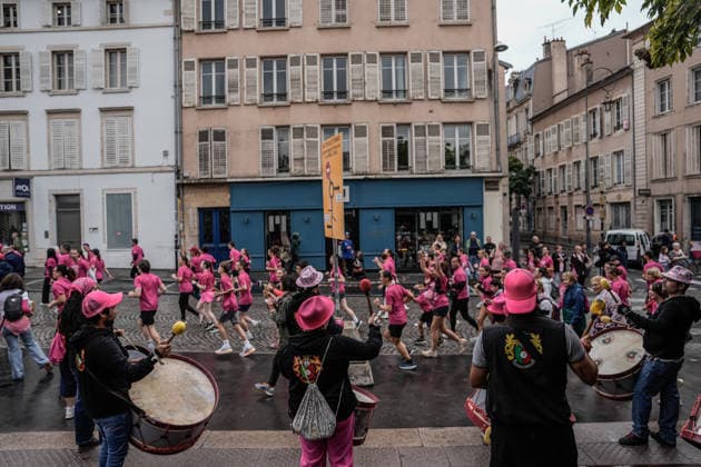 Pink October breast cancer awareness run in Nancy NANCY, FRANCE - OCTOBER 4: Participants wearing pink take part in the Octobre Rose 5k March & Run in Nancy, as part of breast cancer awareness activities in Nancy, France on October 4, 2026. A large crowd gathered at the Palais du Gouvernement before embarking on the five-kilometer course through the city center. Muhammed Said Tako Anadolu Nancy France. Editorial use only. Please get in touch for any other usage.  Copyright: x2026xAnadoluxMuhammedxSaidxTakox