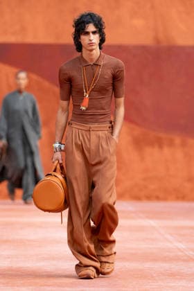 PFW Lacoste - Runway LZ A model walks the runway during the Lacoste Womenswear Spring Summer 2027 show as part of Paris Fashion Week on October 4, 2026 at Roland Garros in Paris, France. Photo by Laurent Zabulon ABACAPRESS.COM  Copyright: xZabulonxLaurent ABACAx