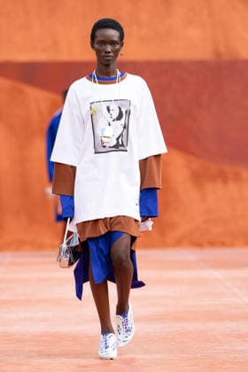 PFW Lacoste - Runway LZ A model walks the runway during the Lacoste Womenswear Spring Summer 2027 show as part of Paris Fashion Week on October 4, 2026 at Roland Garros in Paris, France. Photo by Laurent Zabulon ABACAPRESS.COM  Copyright: xZabulonxLaurent ABACAx