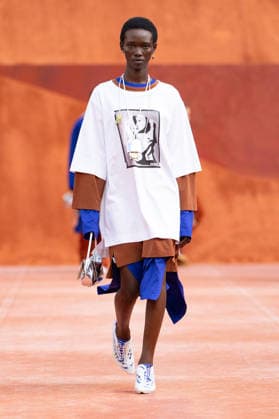 PFW Lacoste - Runway LZ A model walks the runway during the Lacoste Womenswear Spring Summer 2027 show as part of Paris Fashion Week on October 4, 2026 at Roland Garros in Paris, France. Photo by Laurent Zabulon ABACAPRESS.COM  Copyright: xZabulonxLaurent ABACAx