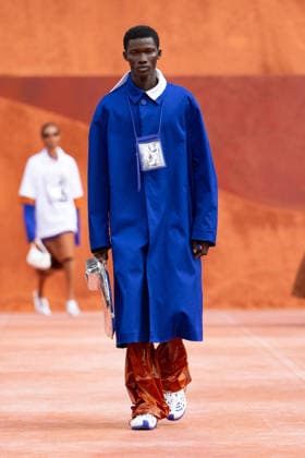 PFW Lacoste - Runway LZ A model walks the runway during the Lacoste Womenswear Spring Summer 2027 show as part of Paris Fashion Week on October 4, 2026 at Roland Garros in Paris, France. Photo by Laurent Zabulon ABACAPRESS.COM  Copyright: xZabulonxLaurent ABACAx
