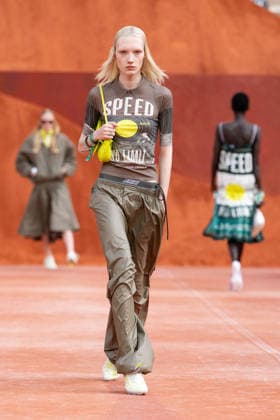 PFW Lacoste - Runway LZ A model walks the runway during the Lacoste Womenswear Spring Summer 2027 show as part of Paris Fashion Week on October 4, 2026 at Roland Garros in Paris, France. Photo by Laurent Zabulon ABACAPRESS.COM  Copyright: xZabulonxLaurent ABACAx