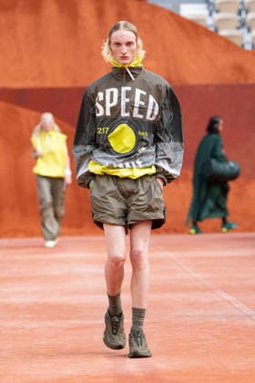 PFW Lacoste - Runway LZ A model walks the runway during the Lacoste Womenswear Spring Summer 2027 show as part of Paris Fashion Week on October 4, 2026 at Roland Garros in Paris, France. Photo by Laurent Zabulon ABACAPRESS.COM  Copyright: xZabulonxLaurent ABACAx