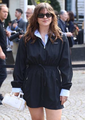 Louane at the Miu Miu Women’s Ready-to-Wear Spring Summer 2027 fashion show during Paris Fashion Week (PFW) on October 4, 2026. Denis Guignebourg, Bestimage. Miu Miu Women’s’s Ready-to-Wear Spring Summer 2027 Collection at Paris Fashion Week (PFW) on October 4, 2026, Paris, France  Copyright: xDenisxGuignebourgx xBestimagexDenisxGuignebourgx xBestimagex