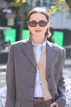Maude Apatow at the Miu Miu Women’s Ready-to-Wear Spring Summer 2027 fashion show during Paris Fashion Week (PFW) on October 4, 2026. Denis Guignebourg, Bestimage. Miu Miu Women’s’s Ready-to-Wear Collection Spring Summer 2027 at Paris Fashion Week (PFW) on October 4, 2026, Paris, France  Copyright: xDenisxGuignebourgx xBestimagexDenisxGuignebourgx xBestimagex
