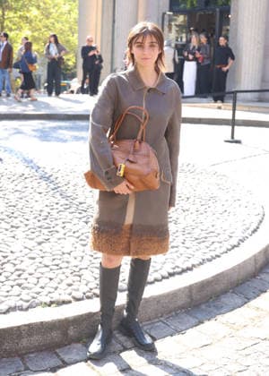 Vittoria of Savoy at the Miu Miu Women’s Ready-to-Wear Spring Summer 2027 fashion show during Paris Fashion Week (PFW) on October 4, 2026. Denis Guignebourg, Bestimage. Miu Miu Women’s’s Ready-to-Wear Collection Spring Summer 2027 at Paris Fashion Week (PFW) on October 4, 2026, Paris, France  Copyright: xDenisxGuignebourgx xBestimagexDenisxGuignebourgx xBestimagex