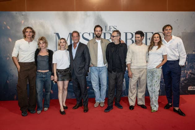 Premiere of Les Misérables by Fred Cavayé - Bordeaux MLG Vassili Schneider, Megan Northam, Marie Colomb, Vincent Lindon, Benjamin Lavernhe, Fred Cavayé, Tahar Rahim, Camille Cottin and Louis Peres. The cast of French director Fred Cavayé s film Les Misérables attend a special preview screening at UGC Ciné Cité in Bordeaux, France, on October 4, 2026. Photo by Margot Le Gonidec ABACAPRESS.COM Bordeaux France Copyright: xLexGonidecxMargot ABACAx