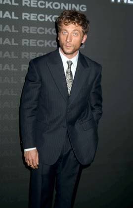 October 4, 2026, New York, New York, USA: Actor JEREMY ALLEN WHITE seen during the red carpet arrivals at the World Premiere of The Social Reckoning held at the Regal Union Square Theater. New York USA  - ZUMAk03_ 20261004_zaf_k03_072 Copyright: xNancyxKaszermanx