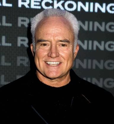 October 4, 2026, New York, New York, USA: Actor BRADLEY WHITFORD seen during the red carpet arrivals at the World Premiere of The Social Reckoning held at the Regal Union Square Theater. New York USA  - ZUMAk03_ 20261004_zaf_k03_106 Copyright: xNancyxKaszermanx