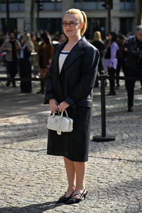 PFW Miu Miu Outside Arrivals Amelia Dimoldenberg arriving at the Miu Miu show during Paris Fashion Week, in Paris, France on 4 October 2026. Photo by Julien Reynaud APS-Medias ABACAPRESS.COM Paris France  Copyright: xReynaudxJulien APS-Medias ABACAx