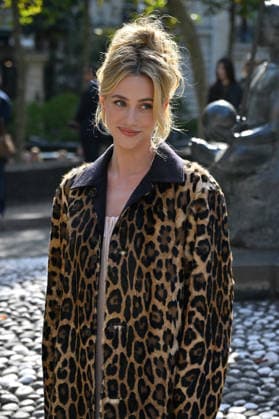 PFW Miu Miu Outside Arrivals Lili Reinhart arriving at the Miu Miu show during Paris Fashion Week, in Paris, France on 4 October 2026. Photo by Julien Reynaud APS-Medias ABACAPRESS.COM Paris France  Copyright: xReynaudxJulien APS-Medias ABACAx