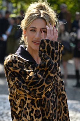 PFW Miu Miu Outside Arrivals Lili Reinhart arriving at the Miu Miu show during Paris Fashion Week, in Paris, France on 4 October 2026. Photo by Julien Reynaud APS-Medias ABACAPRESS.COM Paris France  Copyright: xReynaudxJulien APS-Medias ABACAx