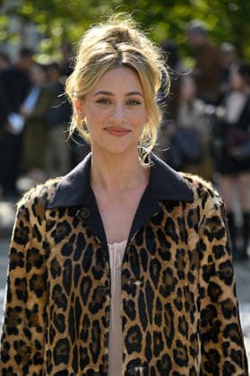 PFW Miu Miu Outside Arrivals Lili Reinhart arriving at the Miu Miu show during Paris Fashion Week, in Paris, France on 4 October 2026. Photo by Julien Reynaud APS-Medias ABACAPRESS.COM Paris France  Copyright: xReynaudxJulien APS-Medias ABACAx