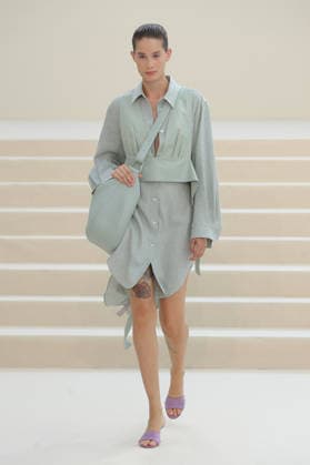 PFW - Akris Runway A model walks the runway during the Akris Womenswear Spring Summer 2027 show as part of Paris Fashion Week on October 04, 2026 in Paris, France. Photo by Alain-Gil Gonzalez ABACAPRESS.COM Paris France  Copyright: xGonzalezxAlain-Gil ABACAx