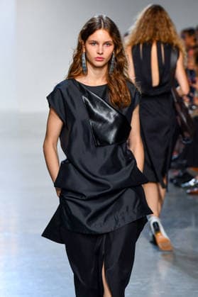 PFW - Niccolo Pasqualetti Runway A model walks the runway during the Niccolò Pasqualetti Womenswear Spring Summer 2027 show as part of Paris Fashion Week on October 04, 2026 in Paris, France. Photo by Shootpix ABACAPRESS.COM Paris France  Copyright: xShootpix ABACAx