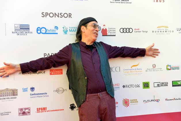 IPA89305458 - Lucca, October 4, 2026 Today is the last day of the Lucca Film Festival, which, as always, is full of surprises. At the Cinema Astra in Piazza del Giglio, the cast of the film PLUMP JACK, directed by American filmmaker Martin Guigui, is making an appearance. In the photo: The film™s director, Martin Guigui, looking cheerful at the photocall. Copyright: xRobertoCappelloxfotografox xRobertoCappelloxfotografox IPA89305458
