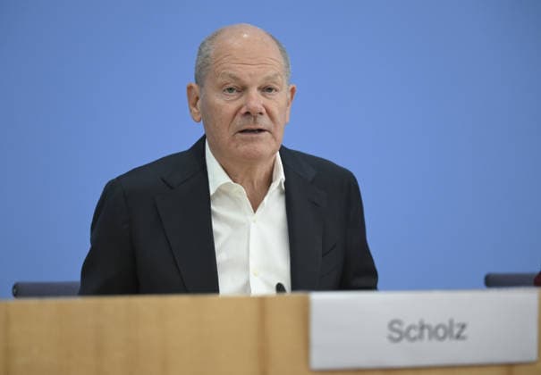 South-North Commission co-chairs hold press conference in Berlin BERLIN, GERMANY - OCTOBER 05: Former German Chancellor Olaf Scholz, co-chair of the North-South Development Policy Commission, holds a joint press conference with former Costa Rican President and ENSK co-chair Laura Chinchilla Miranda at the Federal Press House in Berlin, Germany, on October 05, 2026. Halil Sagirkaya Anadolu Berlin Germany. Editorial use only. Please get in touch for any other usage.  Copyright: x2026xAnadoluxHalilxSagirkayax