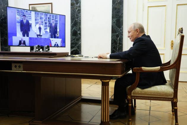 RUSSIA, MOSCOW - OCTOBER 5, 2026: Russian President Vladimir Putin attends via a video link the opening of the Point of Future Education Complex in Yakutsk Moscow Russia  - ZUMAt113 20261005_zaa_t113_150 Copyright: xVyacheslavxProkofyevx
