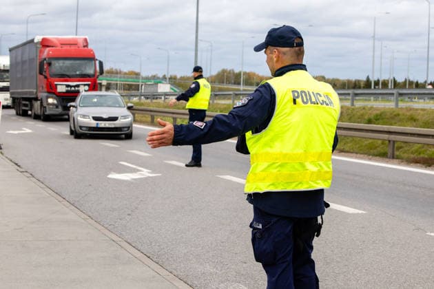 The meeting between Martynas Katelynas and Marcin Kierwinski at the Budzisko Border Control Point on October 5, 2026, in Budzisko  Copyright: xTeodorasxBiliÅ«nas BNSx