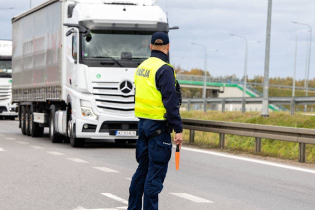 The meeting between Martynas Katelynas and Marcin Kierwinski at the Budzisko Border Control Point on October 5, 2026, in Budzisko  Copyright: xTeodorasxBiliÅ«nas BNSx
