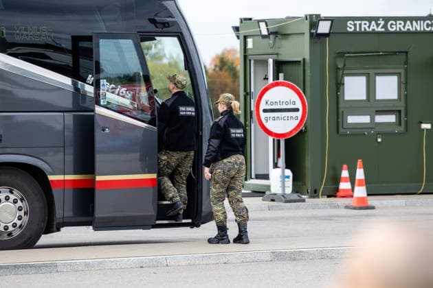The meeting between Martynas Katelynas and Marcin Kierwinski at the Budzisko Border Control Point on October 5, 2026, in Budzisko  Copyright: xTeodorasxBiliÅ«nas BNSx
