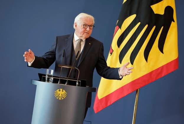 Federal President Frank Walter Steinmeier, Germany, Berlin, official residence at Spreebogen; Federal President Frank Walter Steinmeier awarded the Order of Merit of the Federal Republic of Germany to 21 citizens on German Unity Day