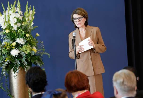 Susanne Daubner, Host, Germany, Berlin, Official Residence at Spreebogen; Federal President Frank Walter Steinmeier awarded the Order of Merit of the Federal Republic of Germany to 21 citizens on German Unity Day