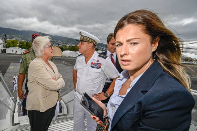 Catherine Vautrin visited Réunion on Monday as part of the Pegase 2026 mission at Air Base 181 at Roland Garros Airport in Sainte-Marie. the Minister of the Armed Forces and Veterans Affairs emphasized cooperation with countries in the region. She participated in an in-flight refueling of a Rafale from aboard a military Airbus. Catherine Vautrin visited Réunion on Monday as part of the Pegase 2026 mission. At Air Base 181 at Roland Garros Airport in Sainte Marie, the Minister of the Armed Forces and Veterans Affairs emphasized cooperation with countries in the region. She participated in an in-flight refueling of a Rafale from aboard a military Airbus. 460220 2026 10 05  Copyright: xPierrexMarchalx xAnakaoPressx xStarfacex STAR_460220_015