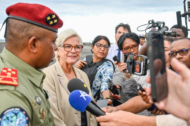 Catherine Vautrin visited Réunion on Monday as part of the Pegase 2026 mission at Air Base 181 at Roland Garros Airport in Sainte-Marie. the Minister of the Armed Forces and Veterans Affairs emphasized cooperation with countries in the region. She participated in an in-flight refueling of a Rafale from aboard a military Airbus. Catherine Vautrin visited Réunion on Monday as part of the Pegase 2026 mission. At Air Base 181 at Roland Garros Airport in Sainte Marie, the Minister of the Armed Forces and Veterans Affairs emphasized cooperation with countries in the region. She participated in an in-flight refueling of a Rafale from aboard a military Airbus. 460220 2026 10 05  Copyright: xPierrexMarchalx xAnakaoPressx xStarfacex STAR_460220_016