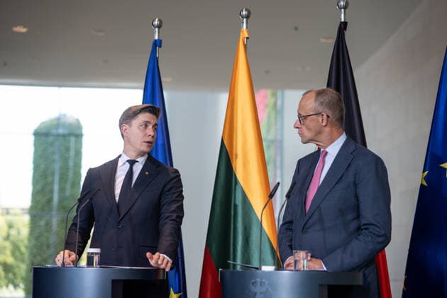 Chancellor Friedrich Merz (right) with his guest Mindaugas Sinkevicius, Prime Minister of Lithuania, at the Federal Chancellery; joint press statements; Chancellor hosts Prime Minister of the Republic of Lithuania at the Federal Chancellery, Berlin, Germany; Federal Chancellery