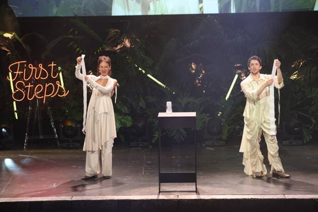 FIRST STEPS 2026 Hosts Malaya and Maximilian present awards on stage at the FIRST STEPS 2026 awards ceremony at the Theater des Westens in Berlin Copyright: xEventpressxFuhrx