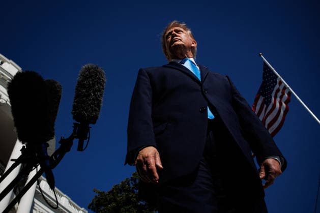 DC: President Trump Departs the White House President Donald Trump speaks to reporters on the South Lawn before departing the White House in Marine One on October 5, 2026 in Washington, D.C. Trump is heading to Grand Island, Nebraska where he will speak at a rally for Republican Senator Pete Ricketts. (Photo by Samuel Corum Pool ABACAPRESS.COM) Washington DC United States  Copyright: xPool ABACAx