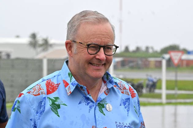 ANTHONY ALBANESE PRECOP MEETING, Australia™s Prime Minister Anthony Albanese arrives for a traditional welcome ceremony during the Pre-Cop31 meeting in Tuvalu, Tuesday, October 6, 2026. ( NO ARCHIVING Funafuti Tuvalu  Copyright: xMICKxTSIKASx 20261006148462635160