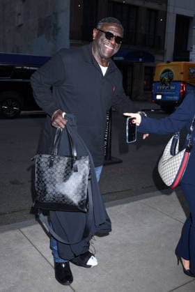 Outside arrivals at the New York screening of Mr. Irrelevant at The Whitby Hotel Featuring: Leonard Marshall Where: New York, United States When: 05 Oct 2026 Credit: Darla Khazei INSTARimages EDITORIAL USE ONLY. NOT FOR USE BY NEWSPAPERS BASED IN THE UK. Copyright: xx instar56076391