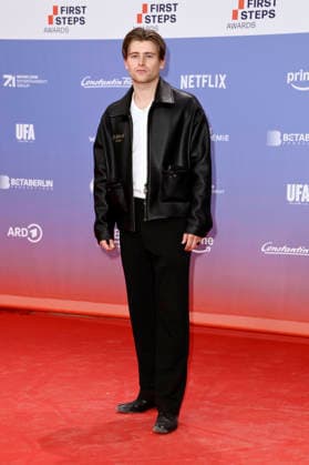 Paul Sundheim at the 27th First Steps Awards ceremony in 2026 at the Theater des Westens in Berlin, October 5, 2026 Foto:xN.xKubelkax xFuturexImagex first_steps_6074