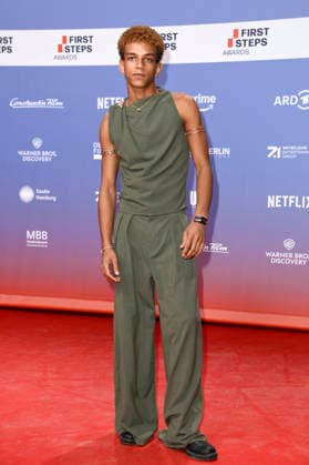Salimou Thiam at the 27th First Steps Awards ceremony in 2026 at the Theater des Westens in Berlin, October 5, 2026 Foto:xN.xKubelkax xFuturexImagex first_steps_6199