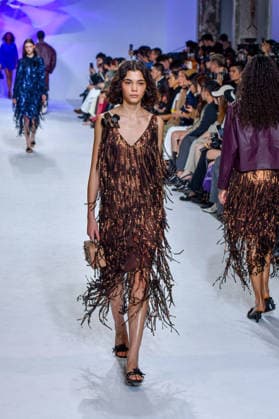 PFW - Shiatzy Chen Runway A model walks the runway during the Shiatzy Chen Womenswear Spring Summer 2027 show as part of Paris Fashion Week on October 05, 2026 in Paris, France. Photo by Shootpix ABACAPRESS.COM Paris France  Copyright: xShootpix ABACAx