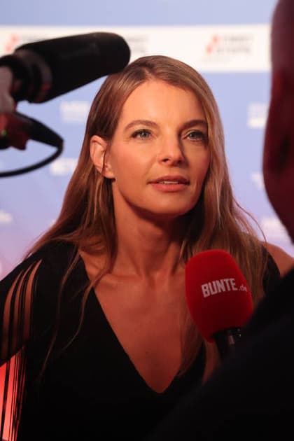 Yvonne Catterfeld at the 27th First Steps Awards ceremony in 2026 at the Theater des Westens in Berlin, October 5, 2026 Copyright: xAgenturxMatthiasxWehnertx xM.xGränzdörferx