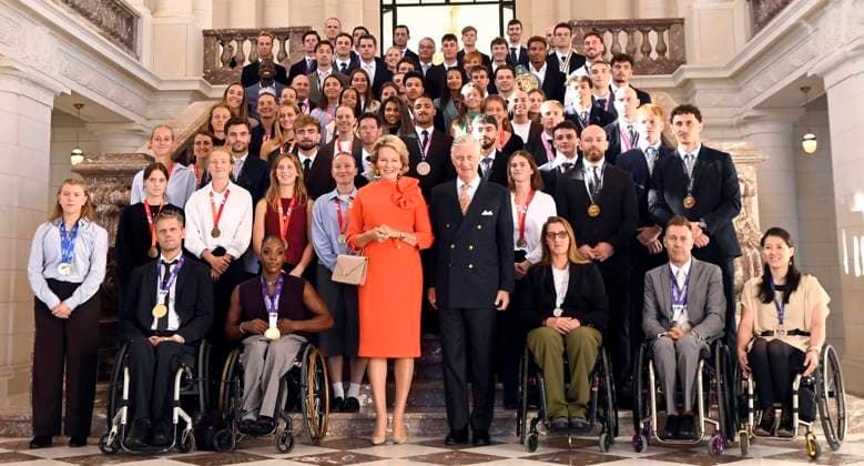King Philippe and Queen Mathilde receive the Belgian athletes (2025-2026) BRUSSELS, BELGIUM - OCTOBER 06 : King Philippe and Queen Mathilde are hosting a reception at Laeken Castle for Belgian athletes who have distinguished themselves over the past two years. Among them are athletes who have won a medal at a European or World Championship in an Olympic or Paralympic sport, as well as those who have achieved an exceptional performance on the world stage on October 6, 2026 in Brussels, Belgium, 06 10 2026 Brussels Belgium  Copyright: xDidierxLebrunx