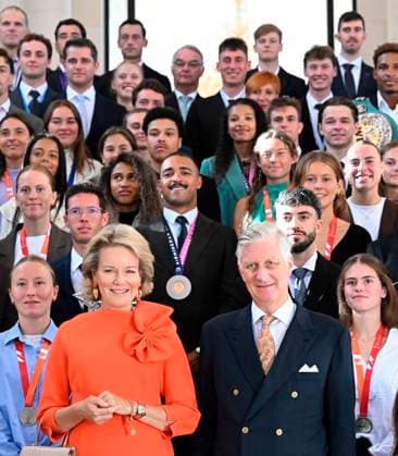 King Philippe and Queen Mathilde receive the Belgian athletes (2025-2026) BRUSSELS, BELGIUM - OCTOBER 06 : King Philippe and Queen Mathilde are hosting a reception at Laeken Castle for Belgian athletes who have distinguished themselves over the past two years. Among them are athletes who have won a medal at a European or World Championship in an Olympic or Paralympic sport, as well as those who have achieved an exceptional performance on the world stage on October 6, 2026 in Brussels, Belgium, 06 10 2026 Brussels Belgium  Copyright: xDidierxLebrunx