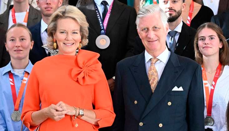 King Philippe and Queen Mathilde receive the Belgian athletes (2025-2026) BRUSSELS, BELGIUM - OCTOBER 06 : King Philippe and Queen Mathilde are hosting a reception at Laeken Castle for Belgian athletes who have distinguished themselves over the past two years. Among them are athletes who have won a medal at a European or World Championship in an Olympic or Paralympic sport, as well as those who have achieved an exceptional performance on the world stage on October 6, 2026 in Brussels, Belgium, 06 10 2026 Brussels Belgium  Copyright: xDidierxLebrunx